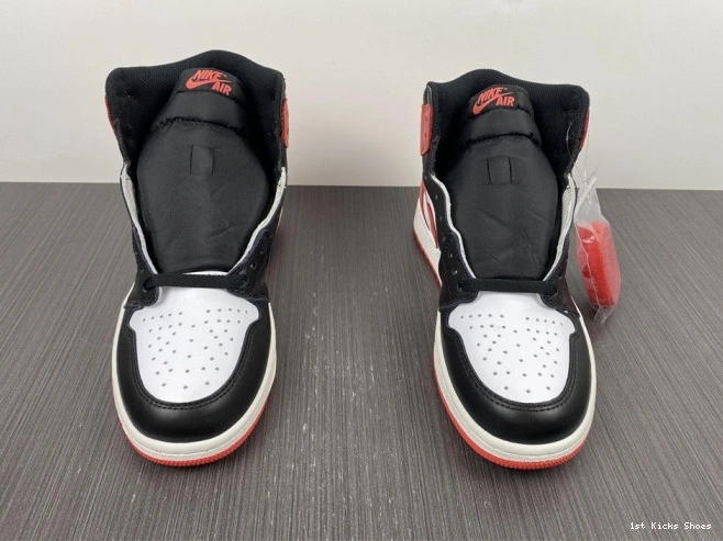 1st Kicks Shoes 555088-112 1 'Track Jordan OG Red' Retro Air High 0810